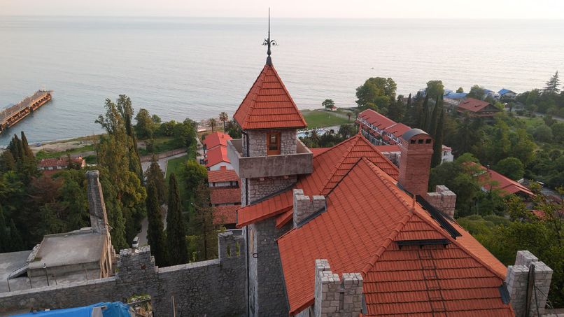 Отдыхаем в Пицунде с Библио-Глобус: куда сходить, какие достопримечательности посмотреть