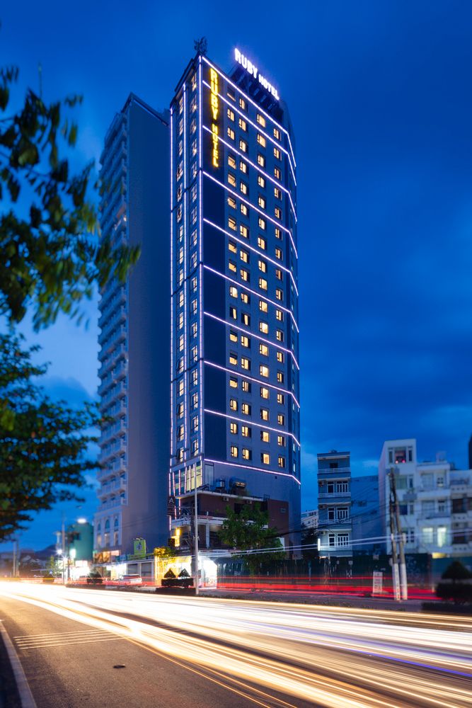 RUBY HOTEL - 1