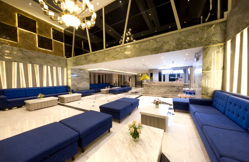 RUBY HOTEL - 3