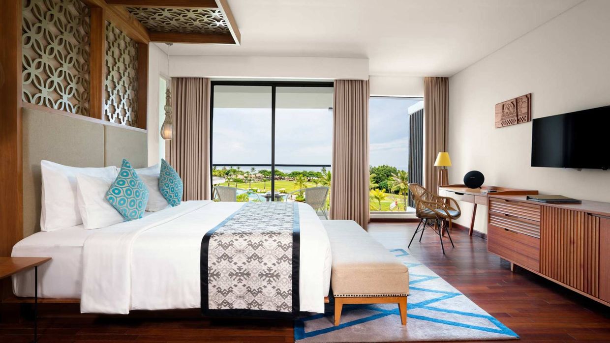 MERUSAKA NUSA DUA - 13