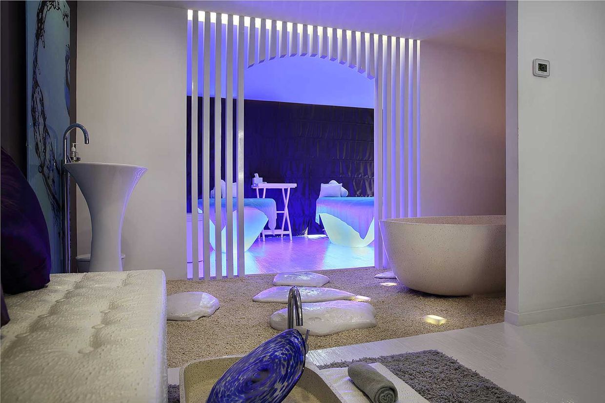 DOUBLE-SIX LUXURY HOTEL SEMINYAK - 9