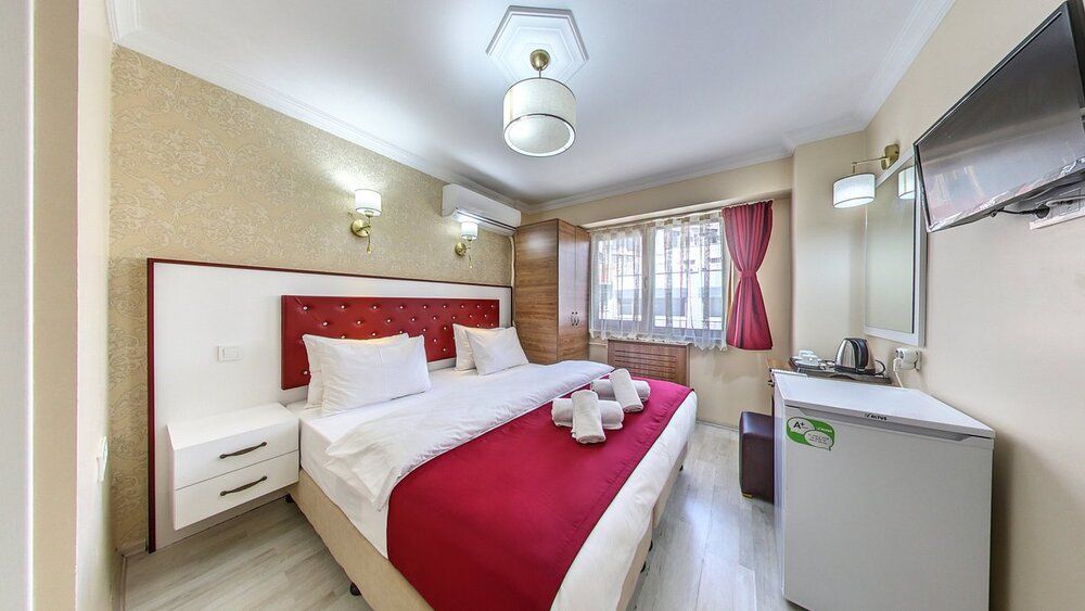 Cihangir Palace Hotel - 9