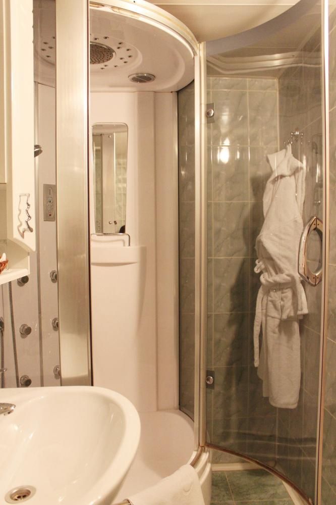 АКАДЕМИЧЕСКАЯ, гостиница - 46