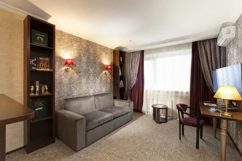 САЛЮТ, гостиница - 44