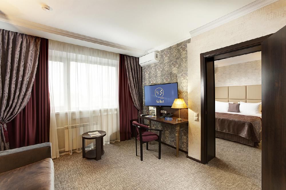 САЛЮТ, гостиница - 43