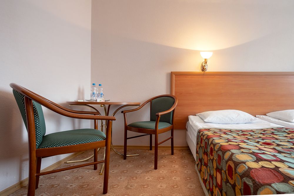 АСТРУС - ЦЕНТРАЛЬНЫЙ ДОМ ТУРИСТА - 32