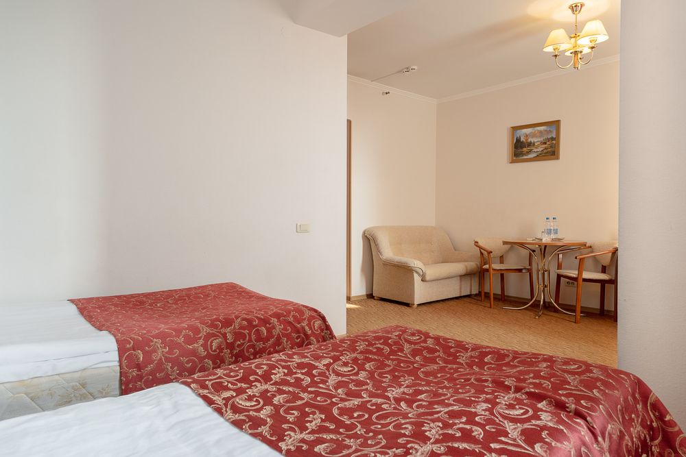 АСТРУС - ЦЕНТРАЛЬНЫЙ ДОМ ТУРИСТА - 26