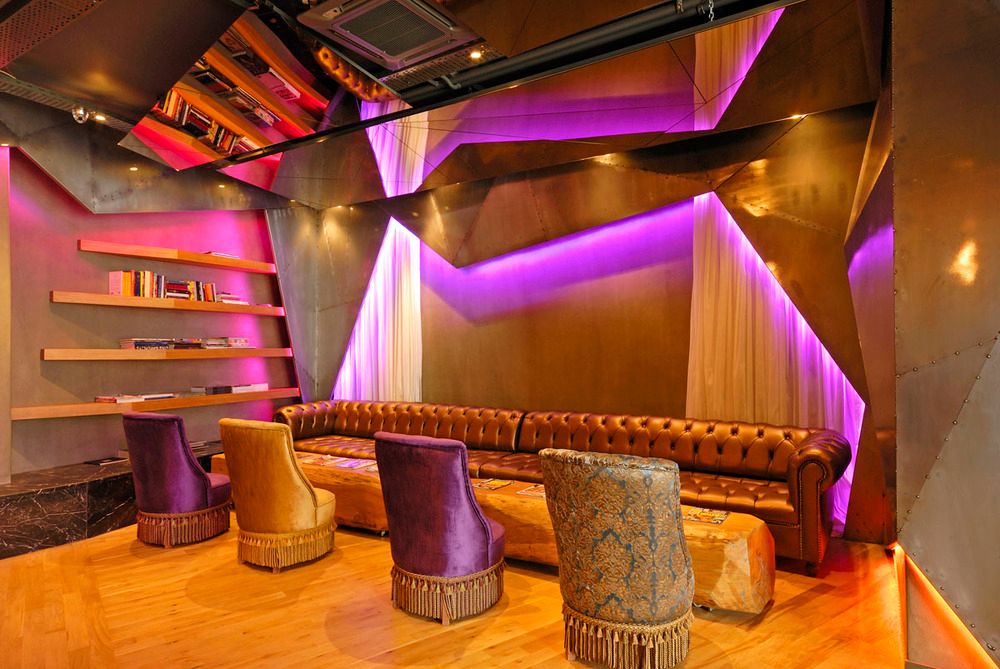 Tulip City Hotel - 10