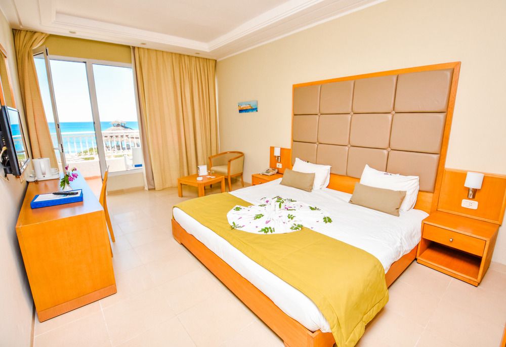 NOVOSTAR BEL AZUR THALASSA & BUNGALOWS - 4