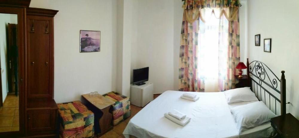 КОРОНА, отель (Алушта) - 18