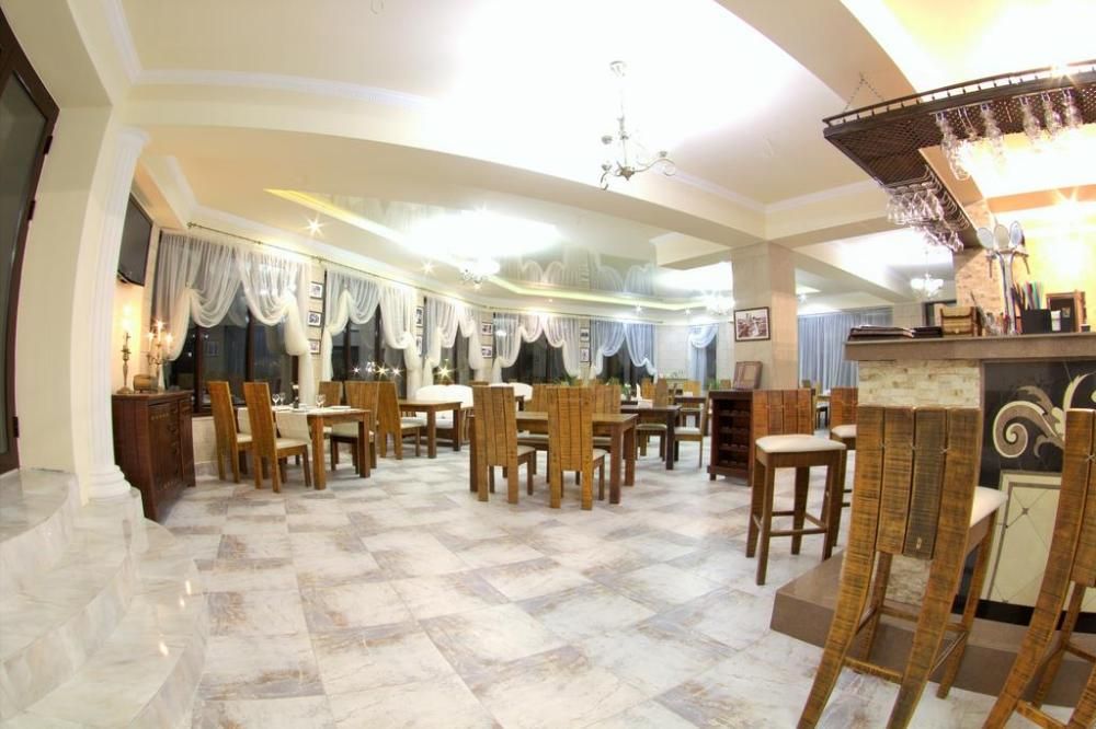 КОРОНА, отель (Алушта) - 8