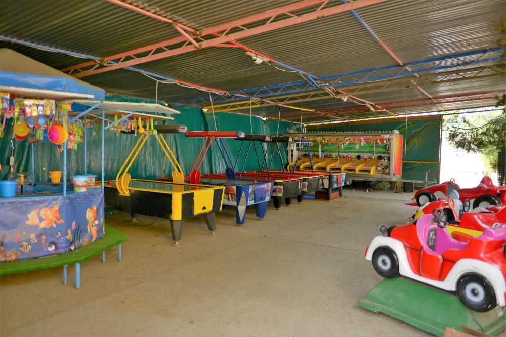 RELAX (РЕЛАКС), клуб-отель (Саки) - 39