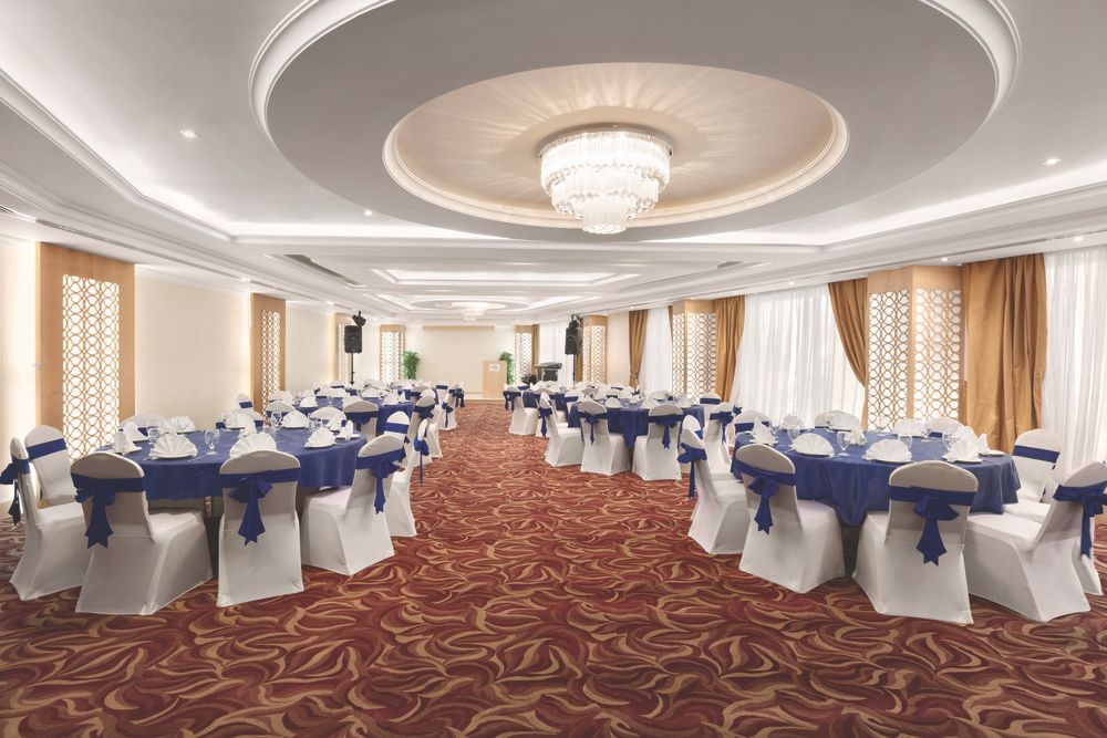 HOWARD JOHNSON BY WYNDHAM - DUBAI - 8