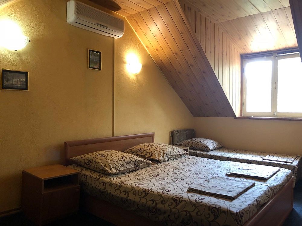 АННИ, гостевой дом - 106