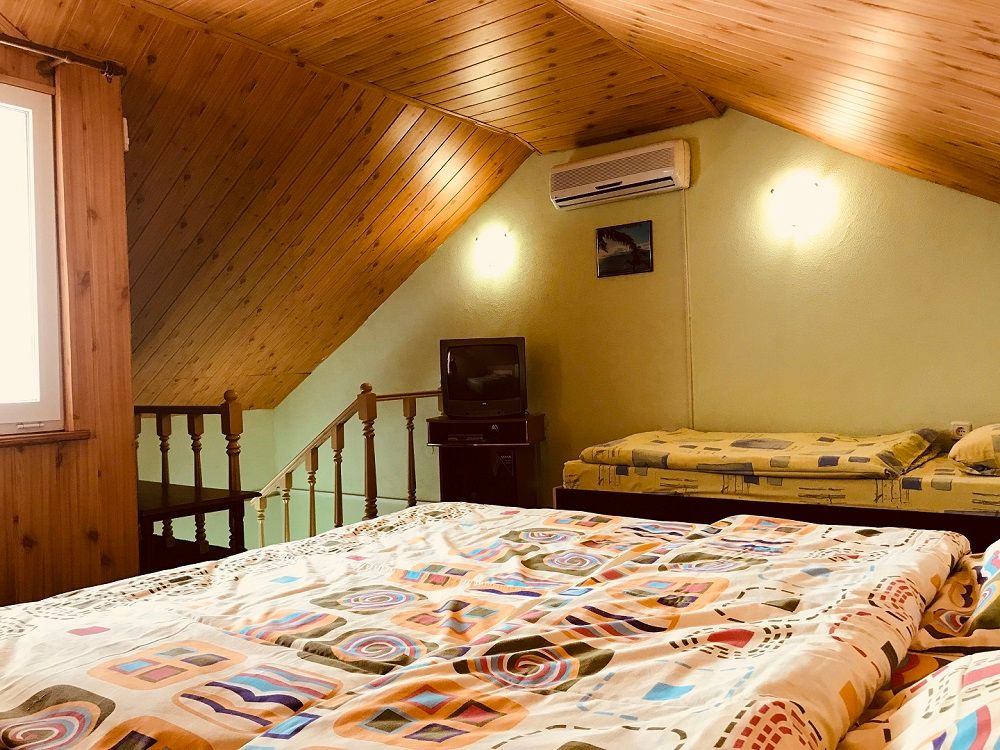 АННИ, гостевой дом - 104