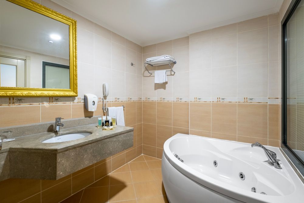 World The Hotel Utopia  - 306