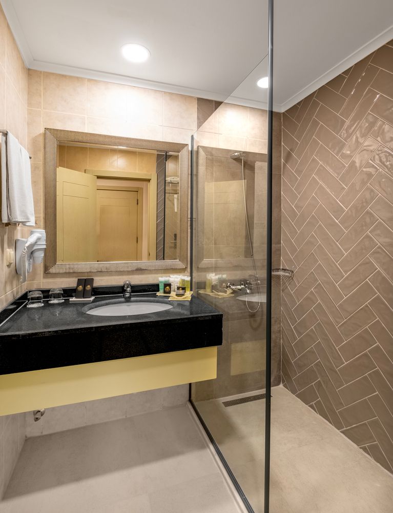 World The Hotel Utopia  - 295