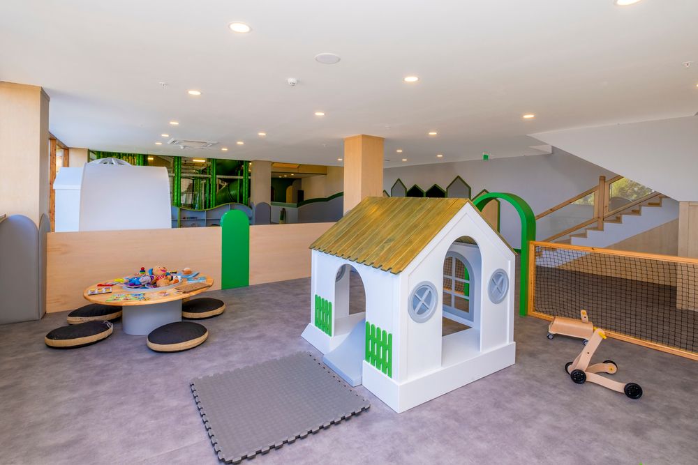 World The Hotel Utopia  - 261