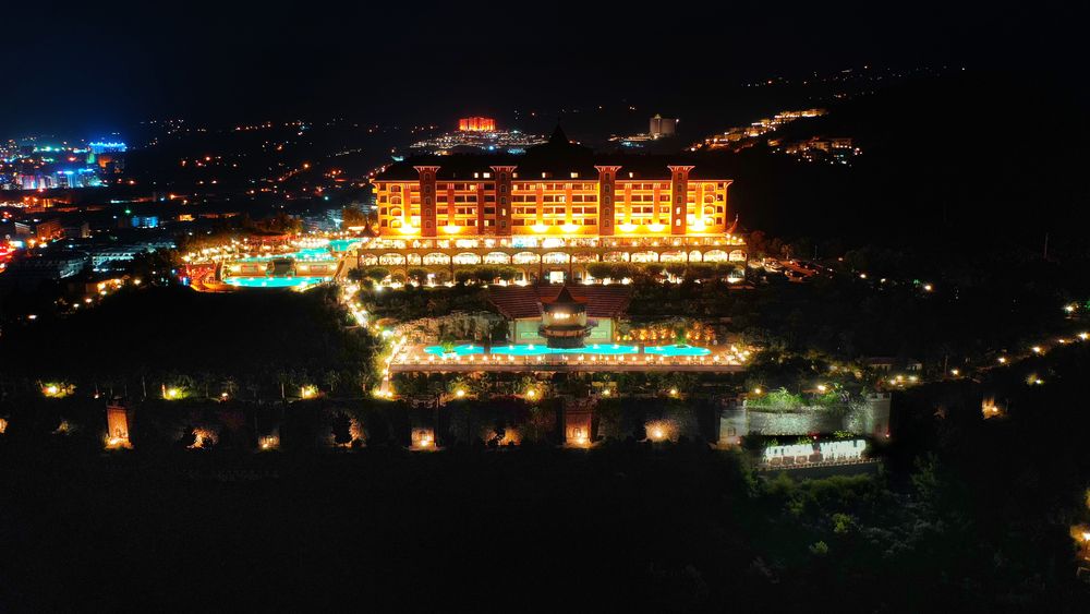 World The Hotel Utopia  - 74