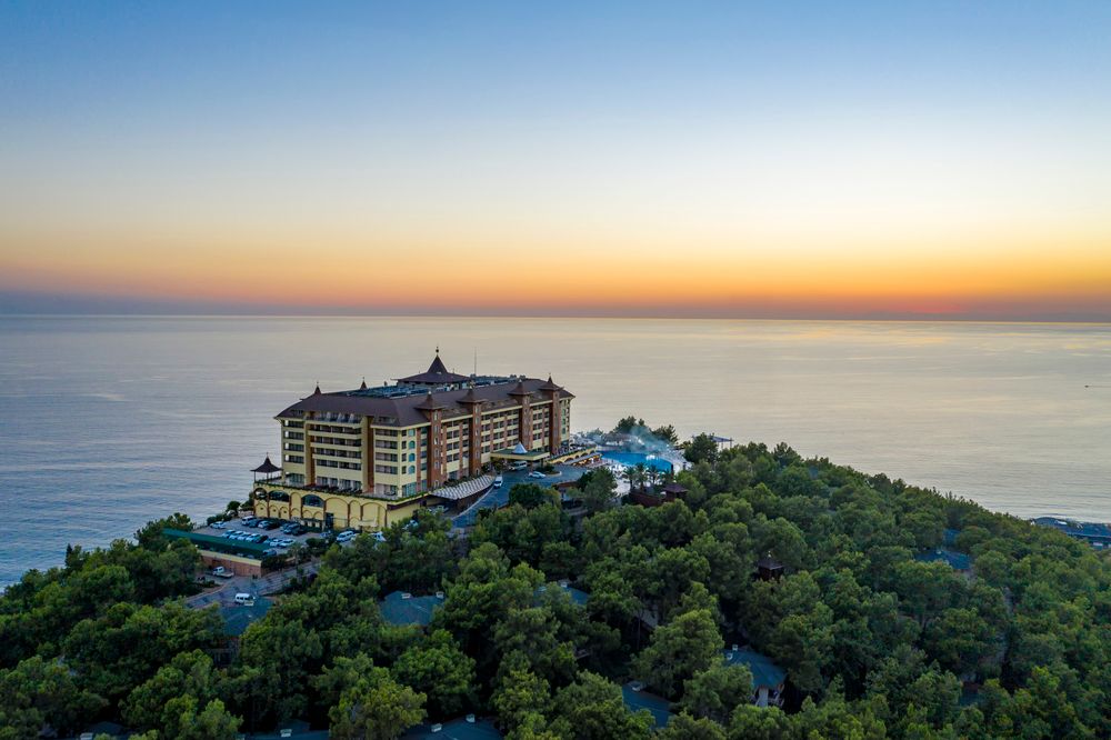 World The Hotel Utopia  - 39