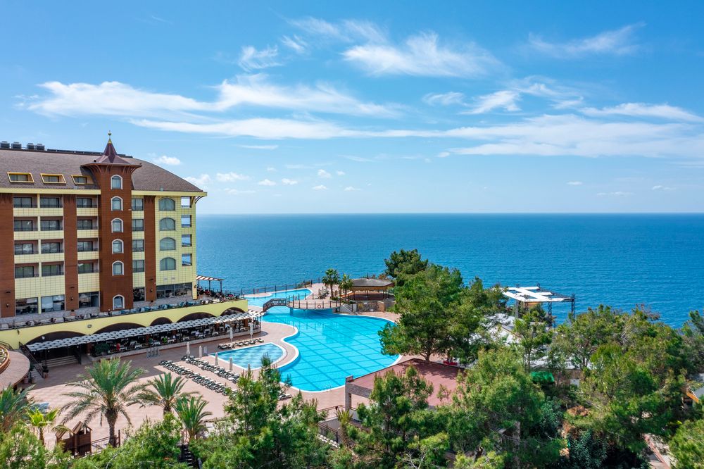 World The Hotel Utopia  - 9