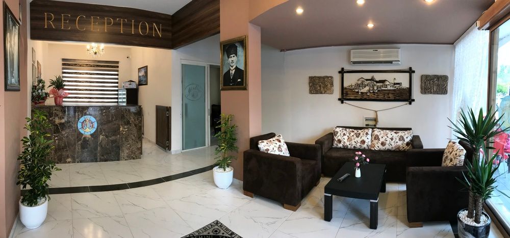 Park Marina Hotel - 11