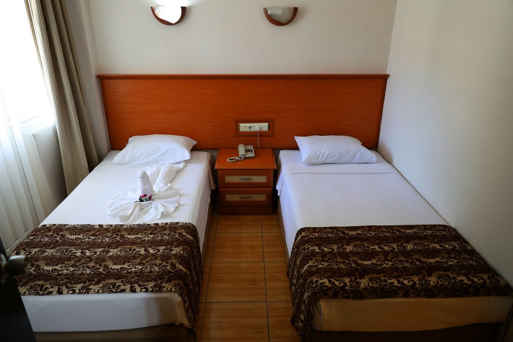 Park Marina Hotel - 36