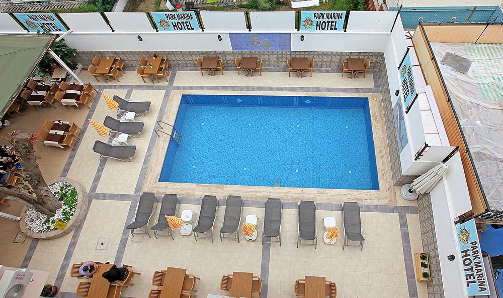 Park Marina Hotel - 3