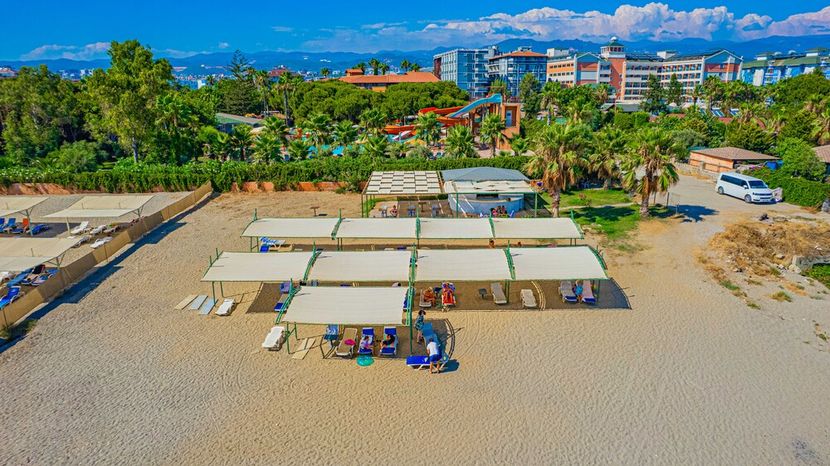 Grand Bahama Beach Hotel - 4