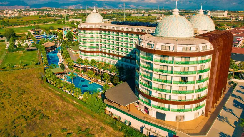 Dream World Aqua Resort & SPA - 3