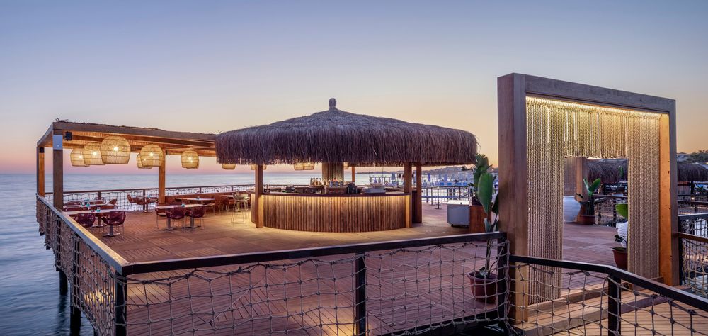 Blue Marlin Deluxe Spa Resort Hotel - 57