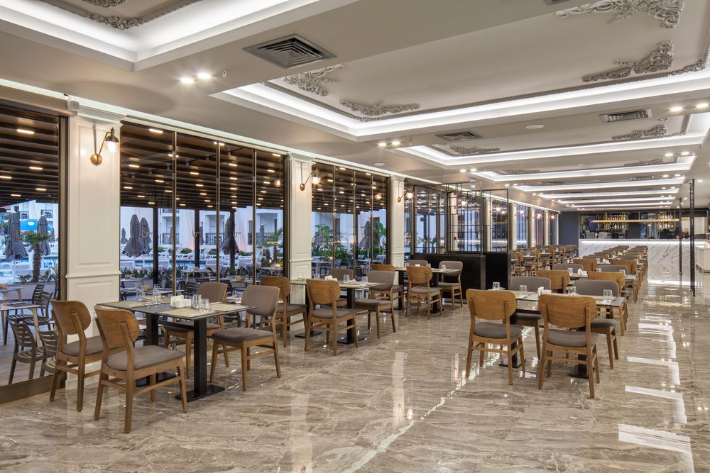 Blue Marlin Deluxe Spa Resort Hotel - 28