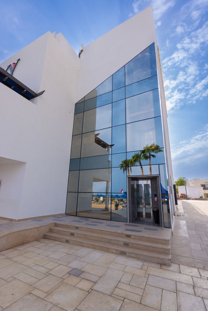 NAAMA BAY SUITES & SPA - 2