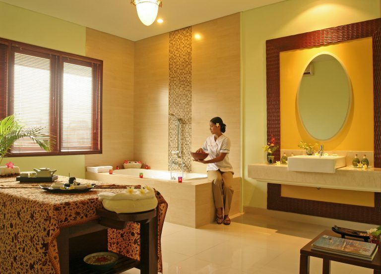 THE RANI HOTEL & SPA - 1