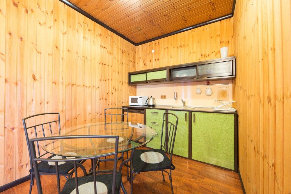 ГРЕЙС АРЛИ, гостиница - 90