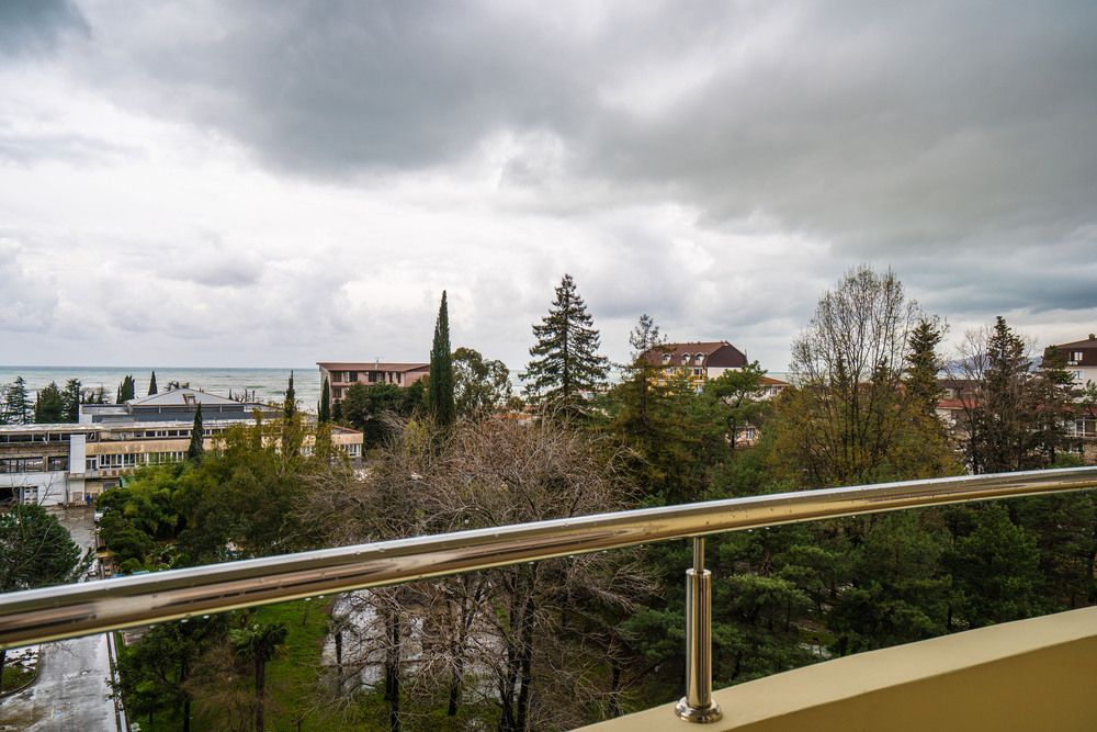 ГРЕЙС АРЛИ, гостиница - 106