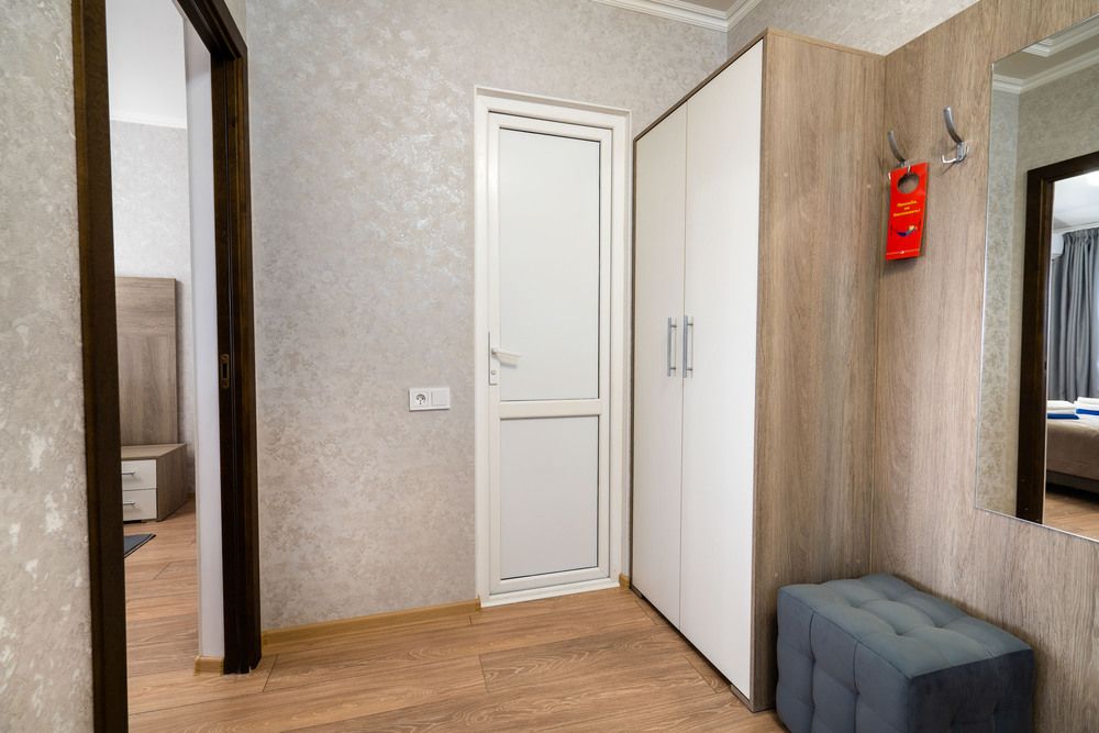 ГРЕЙС АРЛИ, гостиница - 102