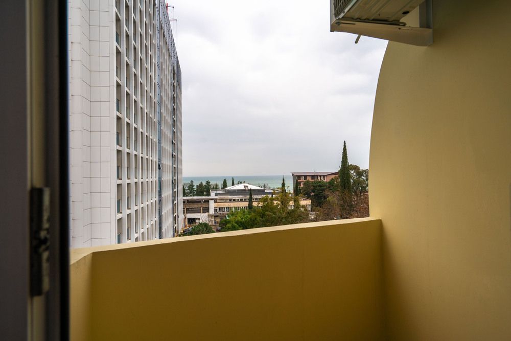 ГРЕЙС АРЛИ, гостиница - 98