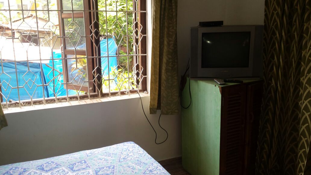 YELLOW HOUSE GUESTHOUSE - 6