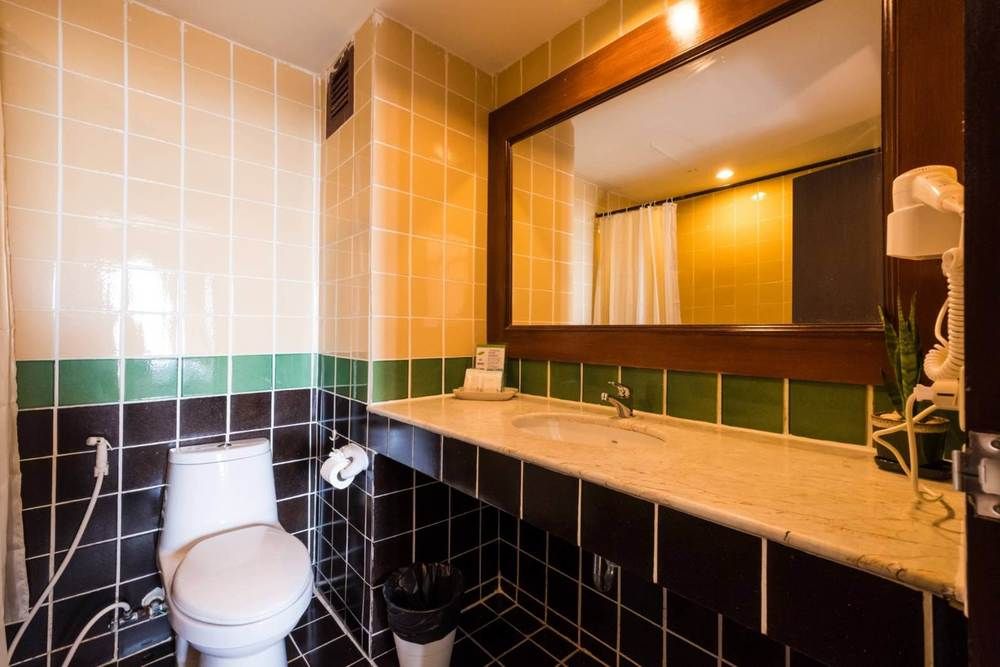 JOMTIEN THANI HOTEL - 47