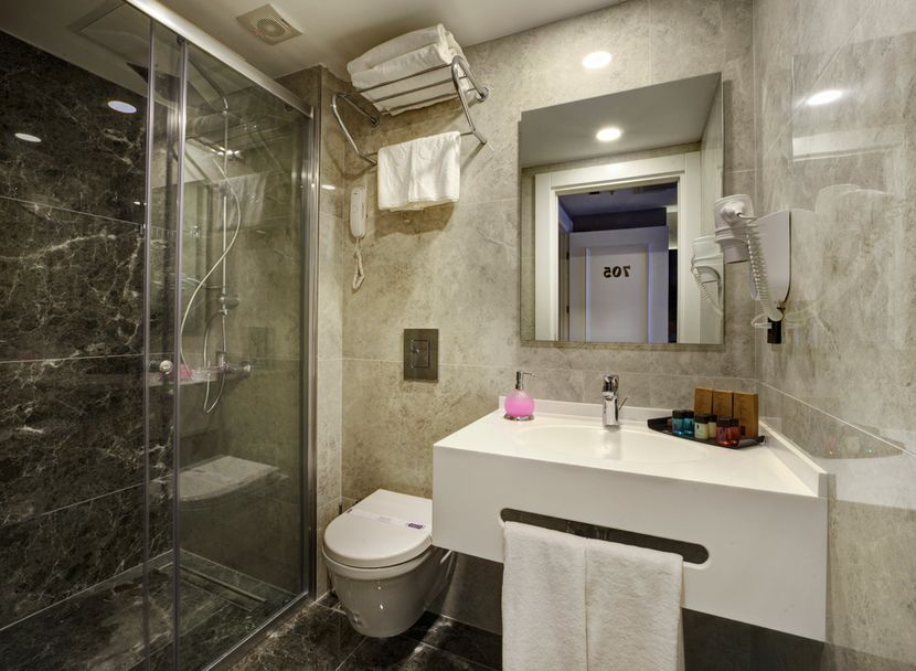 Dora Pera Hotel - 1