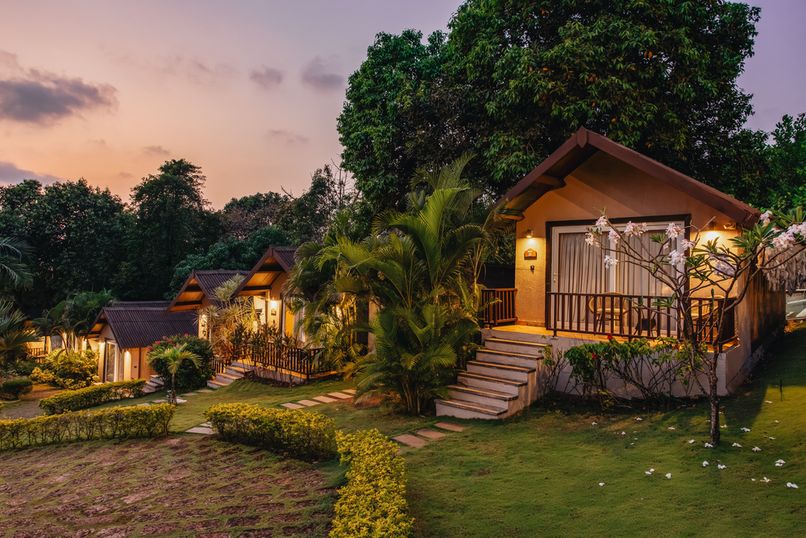 STONE WOOD RESORT MANDREM - 1