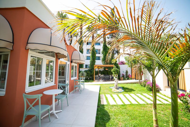 Rose Garden Premium - 2