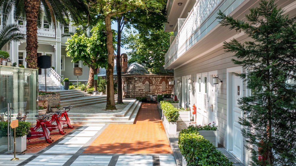 Hagia Sofia Mansions Istanbul, Curio Collection by Hilton - 7