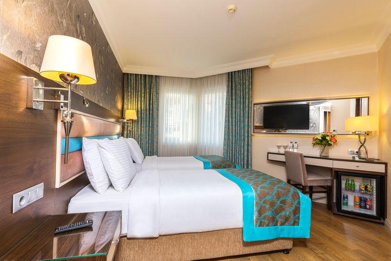 Grand Yavuz Hotel - 1