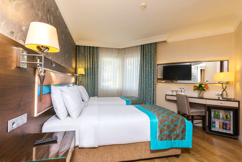 Grand Yavuz Hotel - 1