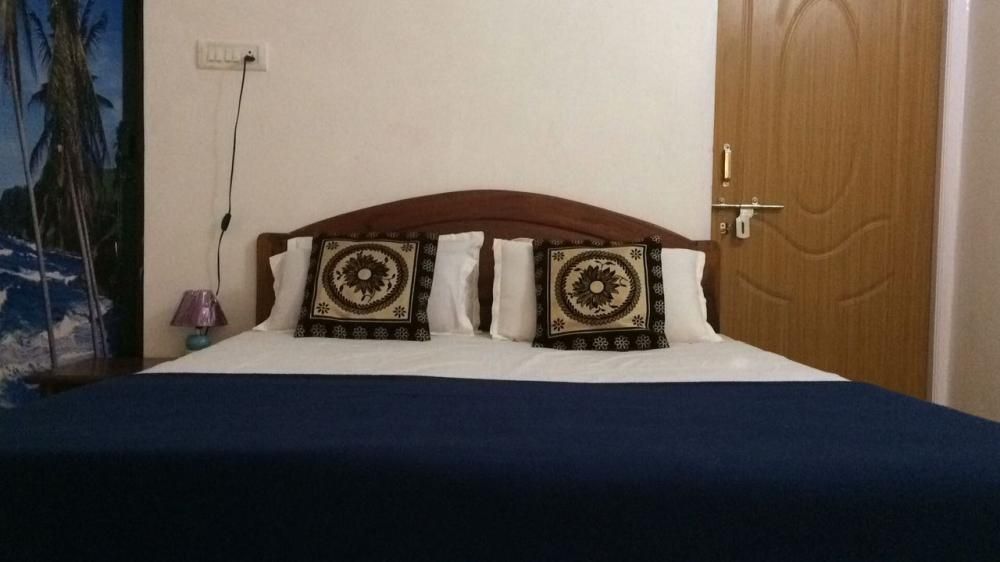 WHITE HOUSE BEACH APARTMENTS - 19