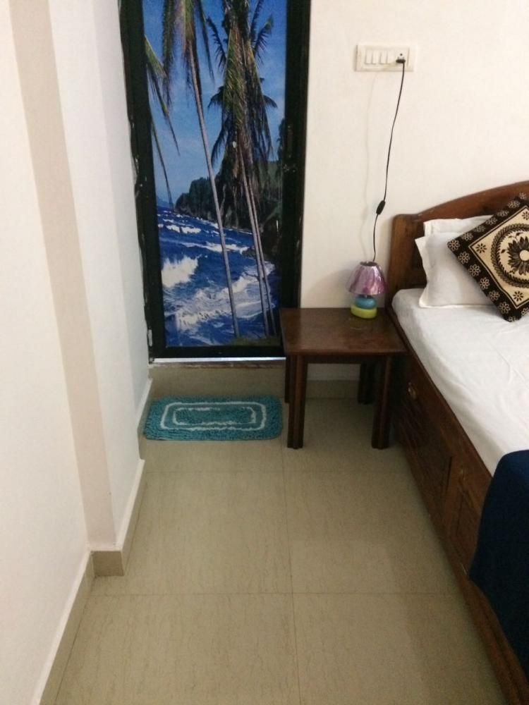 WHITE HOUSE BEACH APARTMENTS - 21