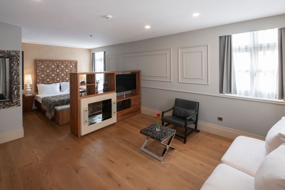 Akka Suites Hotel - 11