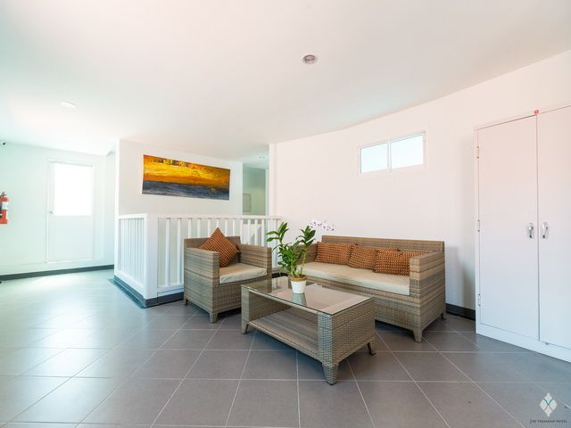 THE VERANDAH - 12